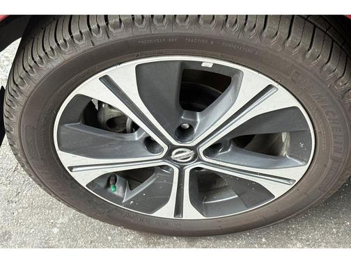 2020 Nissan Leaf SL PLUS 62 kWh