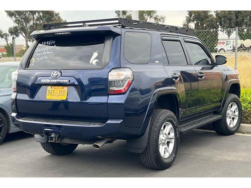 Nautical Blue Metallic 2017 Toyota 4Runner SR5 Premium