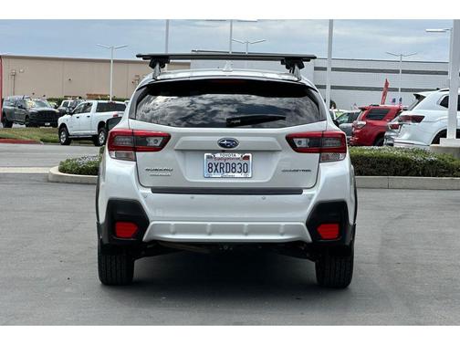 Crystal White Pearl 2021 Subaru Crosstrek Limited
