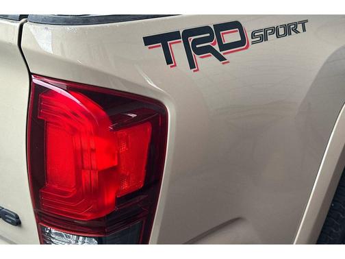 2018 Toyota Tacoma TRD Sport