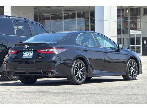 Midnight Black Metallic 2023 Toyota Camry SE
