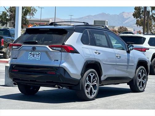 2025 Toyota RAV4 Hybrid SE