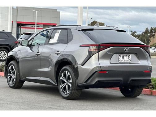 2025 Toyota bZ4X XLE