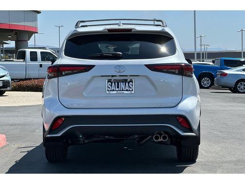 2025 Toyota Highlander XSE