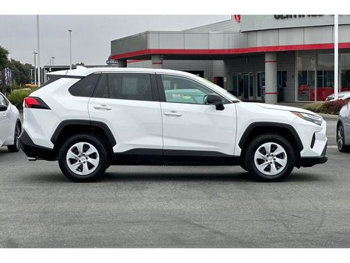 Ice Cap 2024 Toyota RAV4 LE
