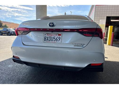 2020 Toyota Avalon Hybrid Limited