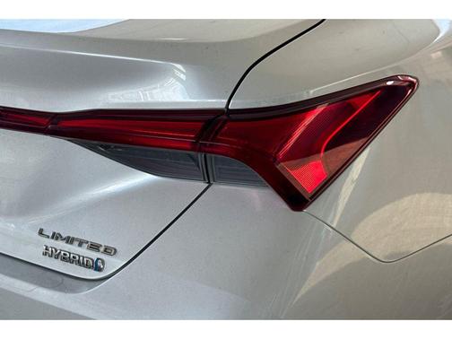 2020 Toyota Avalon Hybrid Limited