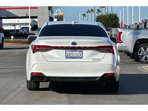 2020 Toyota Avalon Hybrid Limited