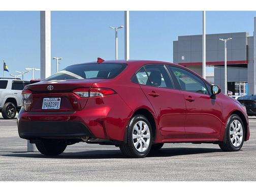 Ruby Flare Pearl 2025 Toyota Corolla LE