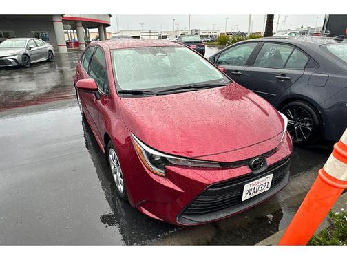 Ruby Flare Pearl 2025 Toyota Corolla LE