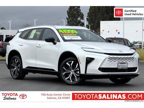 2025 Toyota Crown Signia XLE