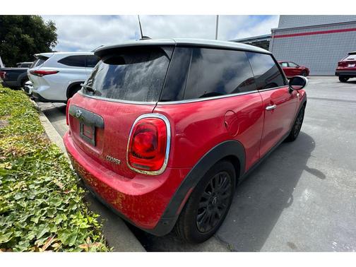2019 MINI Hardtop Cooper