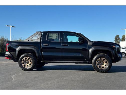 2026 Toyota Tacoma Hybrid Trailhunter