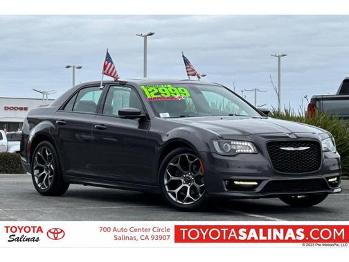 2018 Chrysler 300 S