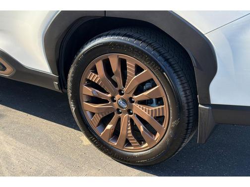 Crystal White Pearl 2025 Subaru Forester Sport