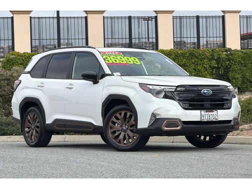 Crystal White Pearl 2025 Subaru Forester Sport