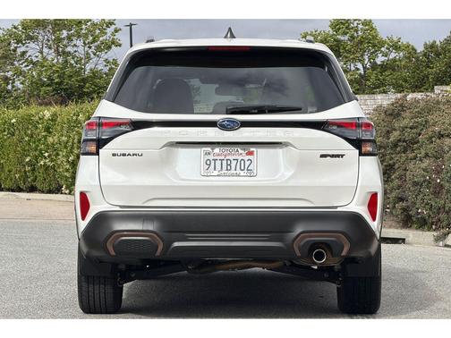 Crystal White Pearl 2025 Subaru Forester Sport