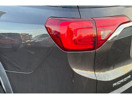 2019 GMC Acadia SLE-1