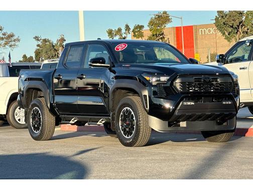 2026 Toyota Tacoma Hybrid TRD Off Road