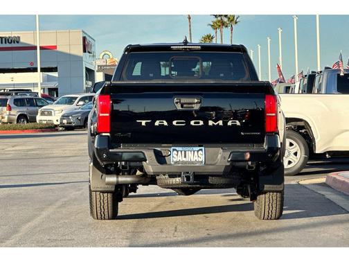 2026 Toyota Tacoma Hybrid TRD Off Road