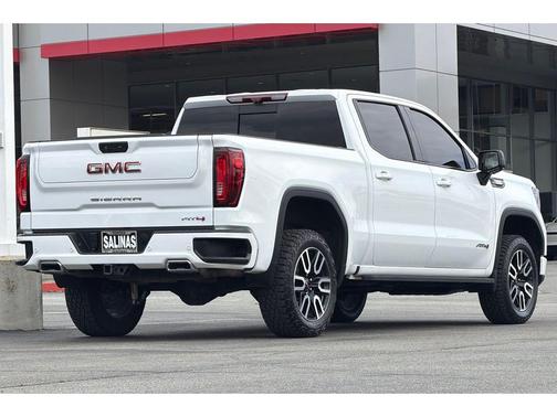 Summit White 2023 GMC Sierra 1500 AT4