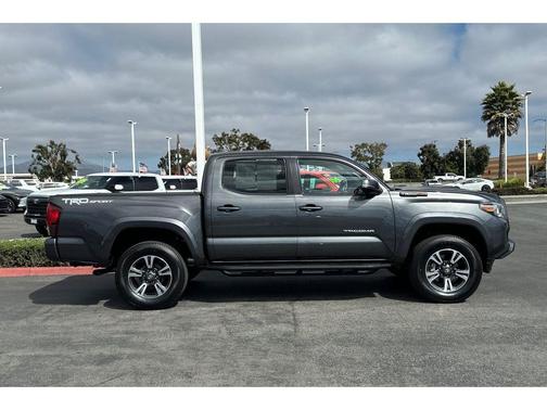 2019 Toyota Tacoma TRD Sport