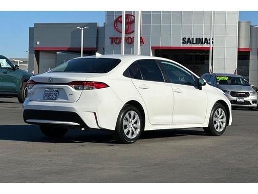 White 2022 Toyota Corolla LE