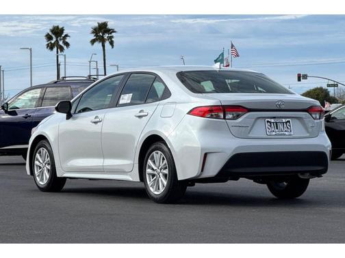 Wind Chill Pearl 2026 Toyota Corolla LE