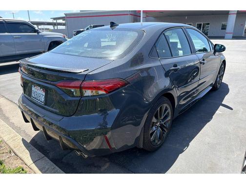 Underground/Midnight Black Metallic 2026 Toyota Corolla XSE
