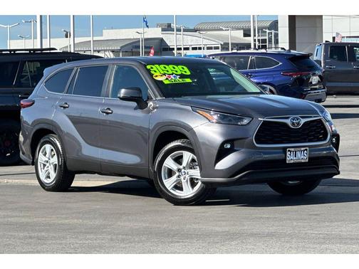 2023 Toyota Highlander LE