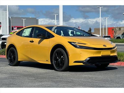 2025 Toyota Prius L
