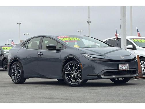 Guardian Gray 2025 Toyota Prius XLE