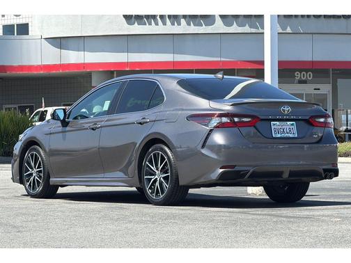 Predawn Gray Mica 2021 Toyota Camry SE