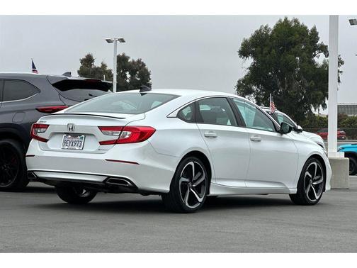 Platinum White Pearl 2022 Honda Accord Sport 1.5T