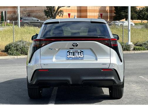 2025 Toyota bZ4X XLE