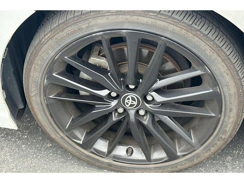 Wind Chill Pearl 2021 Toyota Camry XSE