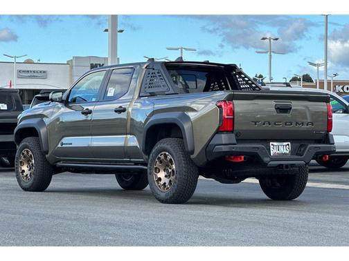 2025 Toyota Tacoma Hybrid Trailhunter