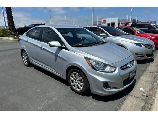 2014 Hyundai Accent GLS