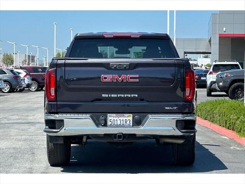 2022 GMC Sierra 1500 SLT