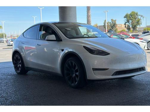 2024 Tesla Model Y Long Range Dual Motor All-Wheel Drive