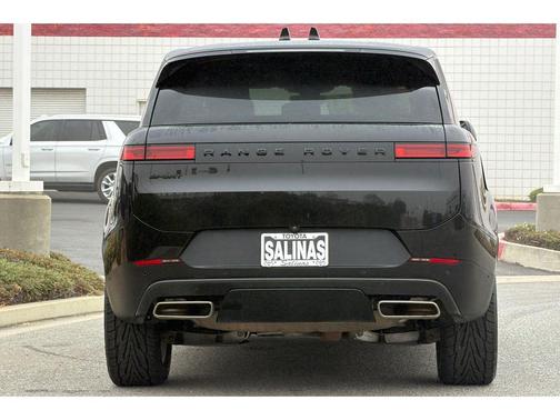 2025 Land Rover Range Rover Sport SE