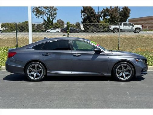 2019 Honda Accord Touring 2.0T