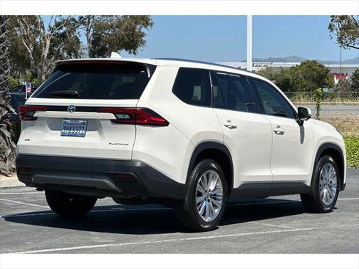 2024 Toyota Grand Highlander Platinum