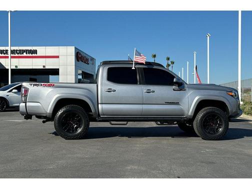 2020 Toyota Tacoma TRD Sport