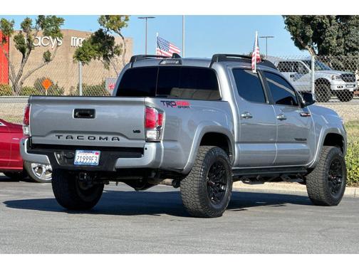 2020 Toyota Tacoma TRD Sport