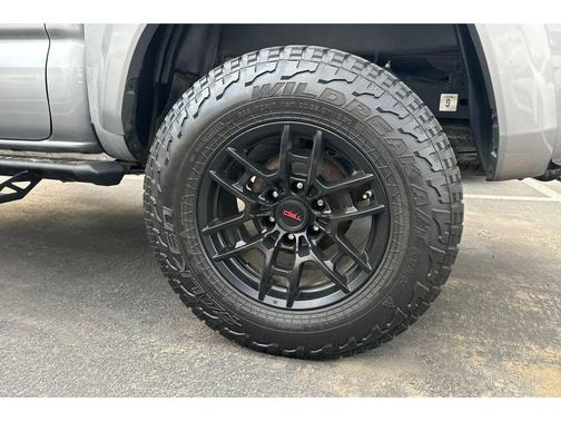 2020 Toyota Tacoma TRD Sport