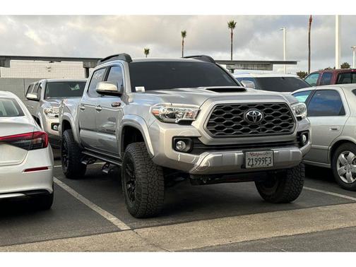 2020 Toyota Tacoma TRD Sport