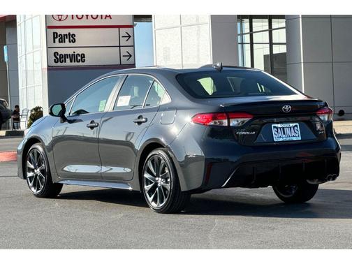 2026 Toyota Corolla Hybrid SE