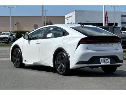 2026 Toyota Prius LE