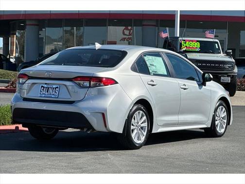 2025 Toyota Corolla LE